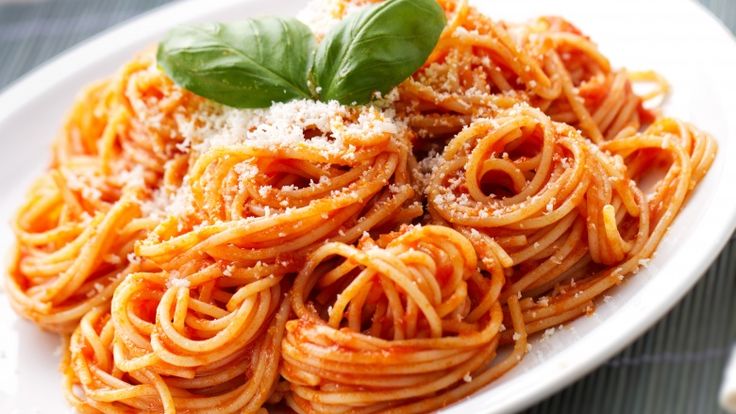 Spagetti Napoliten